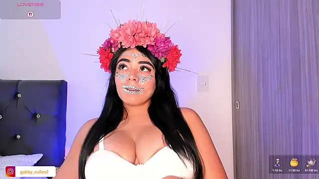 Snapshot of GABBY_CULLEN chatting on October 31, 8:21 pm GABBY CULLEN online show from October 31, 8:21 pm