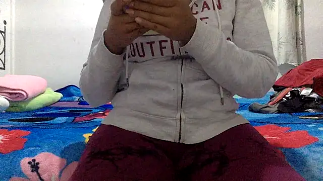 sharonlopez9611 online show from October 4, 2:42 am