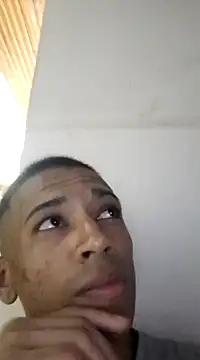 Mineirinho043 online show from February 5, 4:37 am