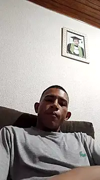 Mineirinho043 online show from February 9, 10:11 pm