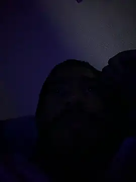 Snapshot of Mineirinho043 chatting on March 13, 12:06 am Mineirinho043 online show from March 13, 12:06 am