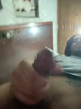 Snapshot of Mineirinho043 chatting on March 22, 11:57 am Mineirinho043 online show from March 22, 11:57 am