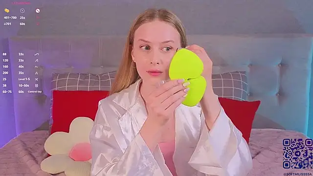 soft babe online show from June 4, 8:26 pm