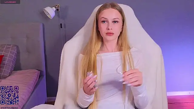 soft babe online show from July 17, 7:41 pm