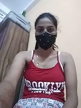 fuungirl38 online show from August 3, 4:44 pm