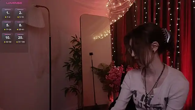 lissaros online show from December 18, 5:24 am