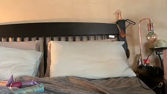 SophieStarShine online show from November 12, 3:23 pm