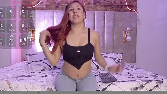 Snapshot of Alektra_bryce chatting on February 13, 7:32 pm Alektra bryce online show from February 13, 7:32 pm