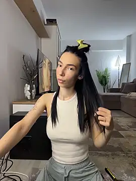 Celine Roxelle online show from May 22, 1:28 pm