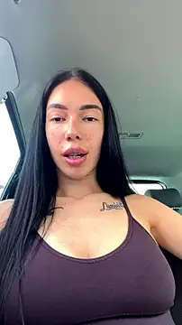 Celine Roxelle online show from July 14, 8:30 am