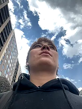 Maggie Geller online show from November 20, 5:23 pm