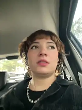 Snapshot of Maggie_Geller chatting on February 22, 9:46 pm Maggie Geller online show from February 22, 9:46 pm