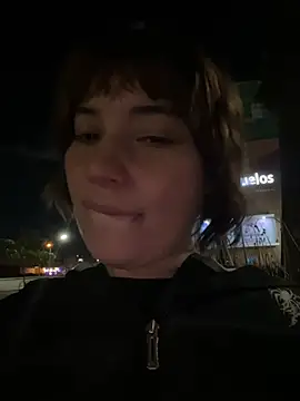 Maggie Geller online show from July 29, 1:48 am