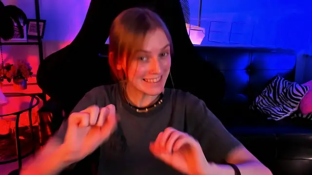 KiraMontoya online show from February 25, 2:22 pm