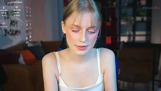 KiraMontoya online show from February 13, 2:51 am