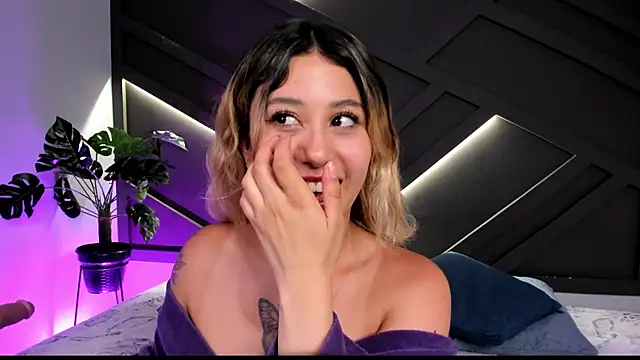 cloe palmer online show from February 9, 12:49 am