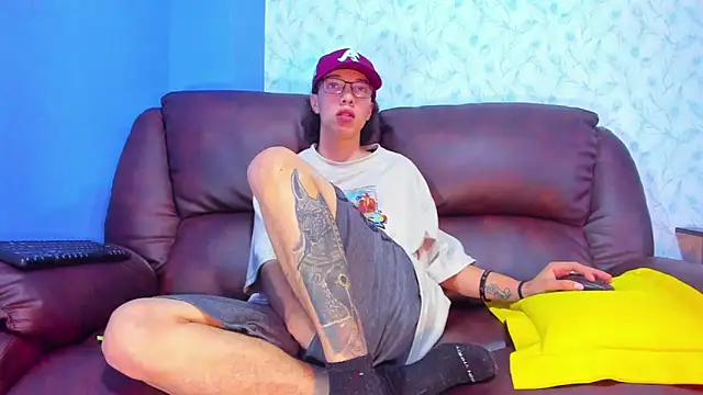 Gadiel Sex online show from February 27, 1:38 pm