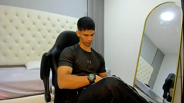 Snapshot of ANDRES_STUD chatting on March 31, 3:52 am ANDRES STUD online show from March 31, 3:52 am