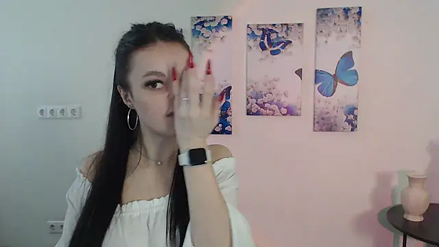 Eva Eldis online show from February 14, 1:40 pm