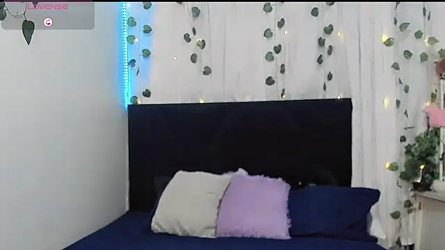 Snapshot of Irina_milkmaid chatting on May 7, 7:30 pm Irina milkmaid online show from May 7, 7:30 pm