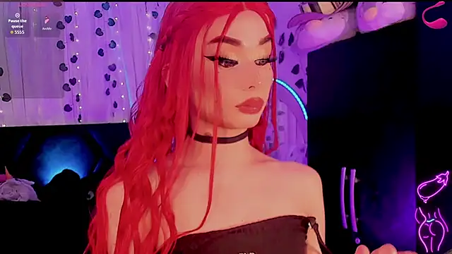 Snapshot of Irina_milkmaid chatting on May 11, 10:18 pm Irina milkmaid online show from May 11, 10:18 pm