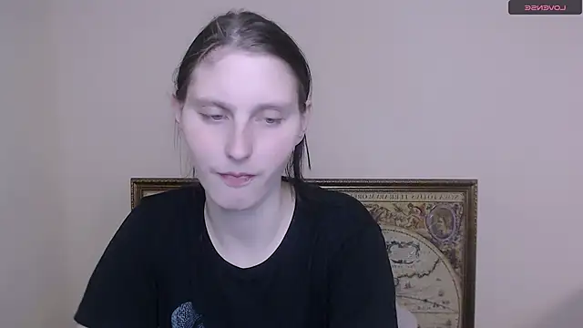 AdrianaRich  online show from March 21, 8:17 am