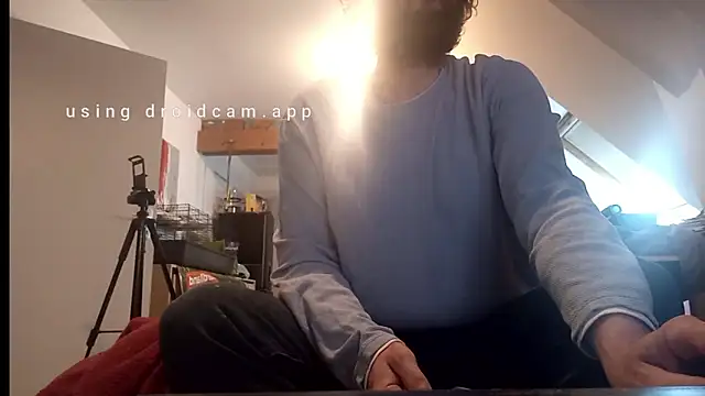 Snapshot of Mastersanges chatting on May 15, 2:35 pm Mastersanges online show from May 15, 2:35 pm