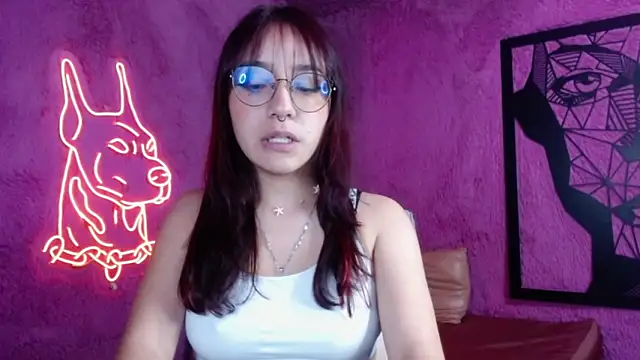 Sunshinegirl   online show from March 4, 11:22 pm