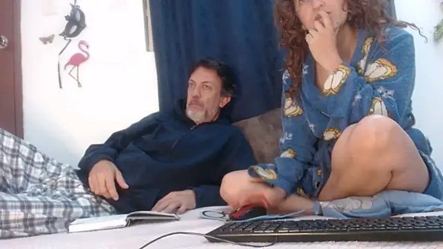 jeans and emma online show from March 20, 9:15 am