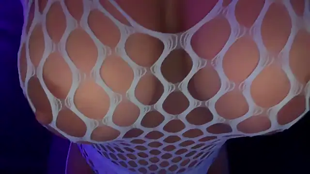 Loveblackzilla online show from March 3, 1:09 pm