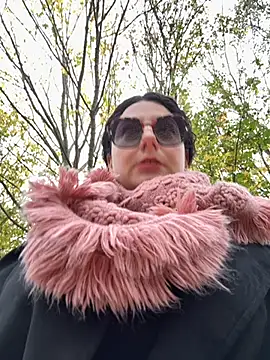 Loveblackzilla online show from November 9, 12:36 pm