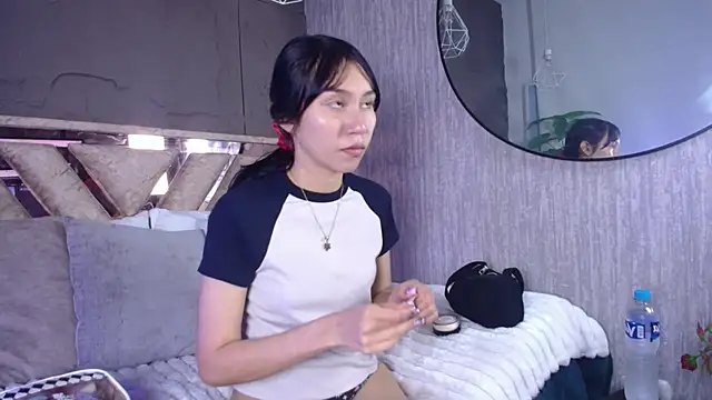 Miaa Lee7 online show from March 11, 8:37 pm