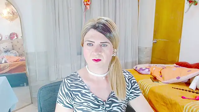 Dolldirtyxxx online show from June 14, 5:42 am