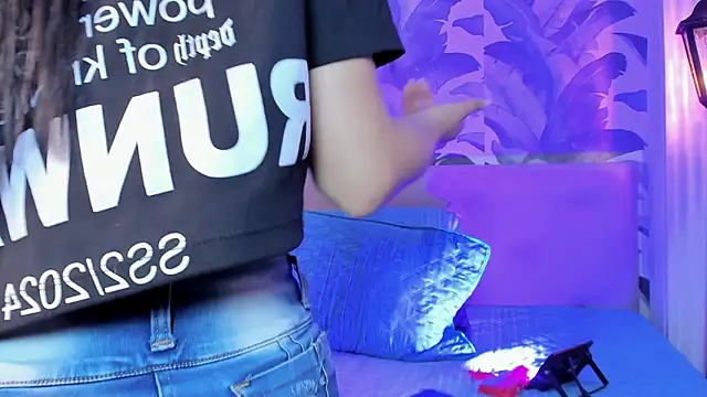 Sami Evanns online show from November 17, 2:28 am