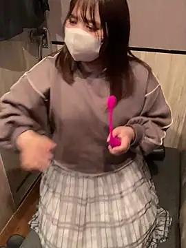 mitarashi awww online show from March 12, 8:52 pm