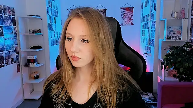 DariaTate online show from February 25, 12:04 pm