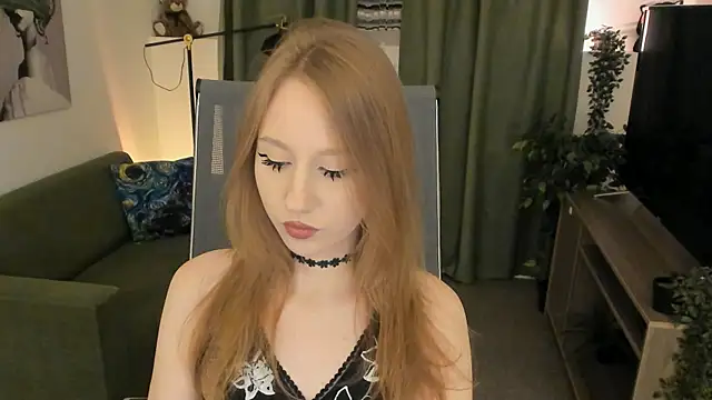Snapshot of DariaTate chatting on July 15, 1:16 pm DariaTate online show from July 15, 1:16 pm