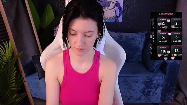 roxy riot  online show from December 1, 1:21 am