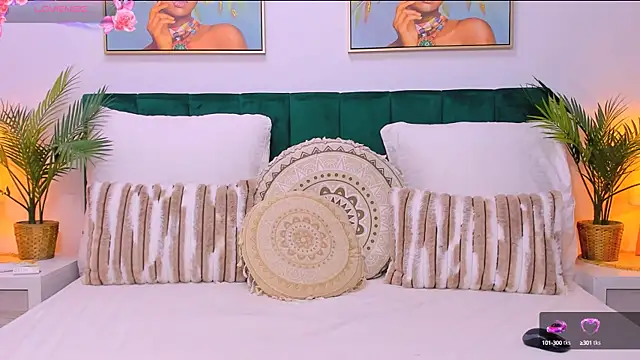 Kaylynn online show from October 16, 3:07 am