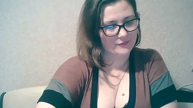 MerryLaCherry online show from February 5, 1:37 am