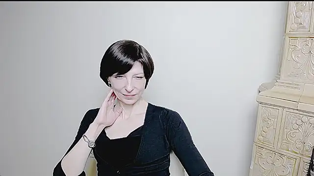  AngeliaFlow  online show from March 18, 1:20 pm