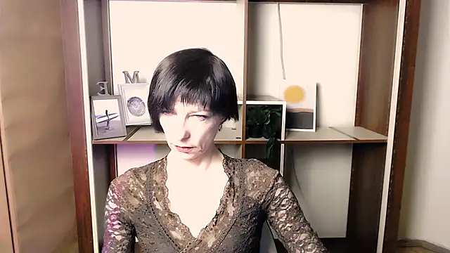 Snapshot of _AngeliaFlow_ chatting on November 21, 6:34 am AngeliaFlow online show from November 21, 6:34 am