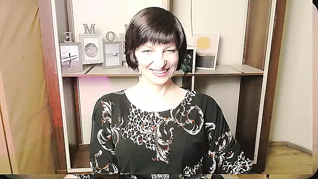  AngeliaFlow  online show from June 7, 8:29 am