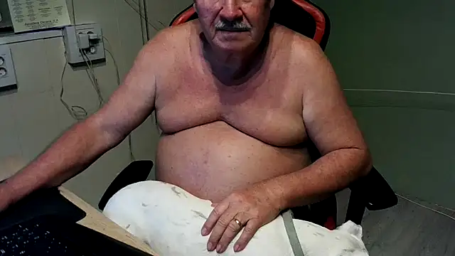 barenfan online show from February 19, 7:16 pm