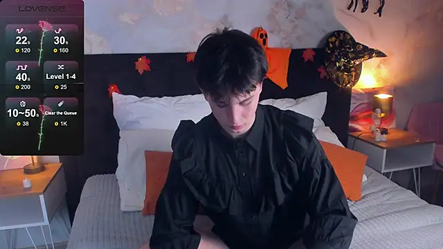 AdrianoAubert online show from November 3, 3:19 am