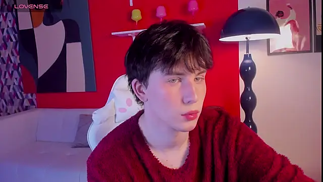 AdrianoAubert online show from November 22, 3:27 am