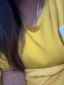 Snapshot of Deepcha1991 chatting on February 17, 6:26 pm Deepcha1991 online show from February 17, 6:26 pm