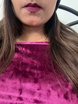 Snapshot of Deepcha1991 chatting on February 21, 3:32 pm Deepcha1991 online show from February 21, 3:32 pm