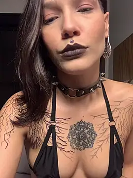 nickelfie online show from May 17, 3:08 pm