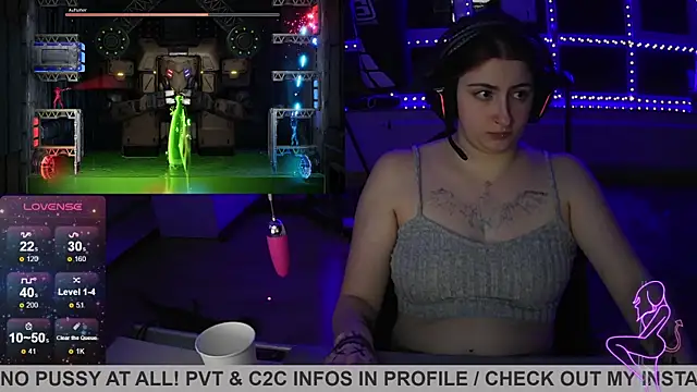 Gamergirl-Linela online show from March 11, 1:59 am